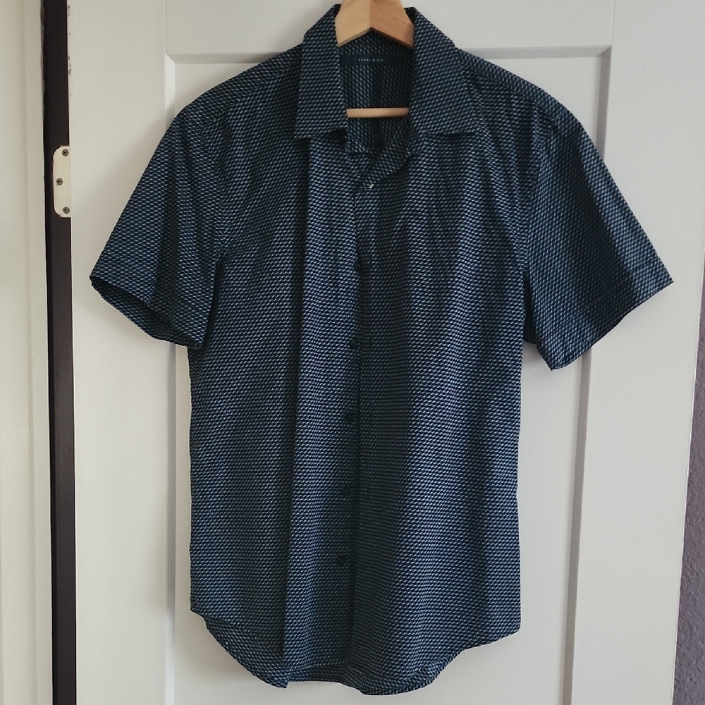 Men's Blue Patterned Shirt